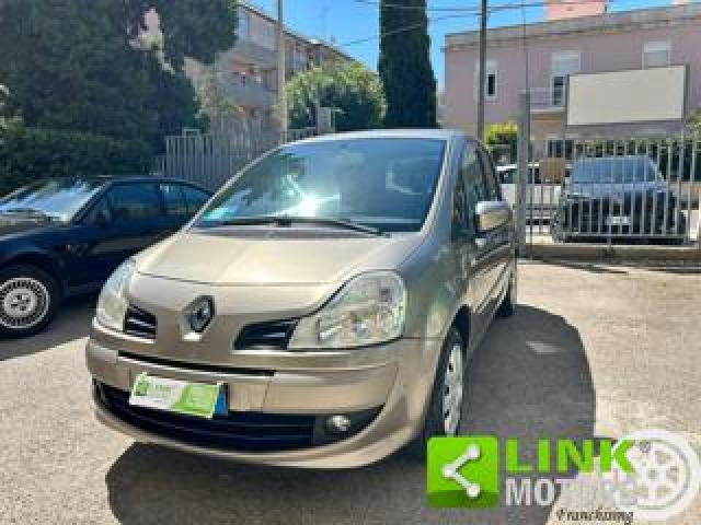 Renault Grand Modus . 