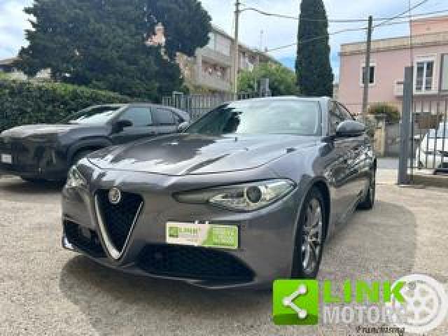 Alfa Romeo Giulia 2.2 180cv - Super - Unicoproprietario 