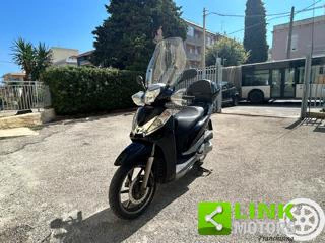 Honda Sh 300 I . 