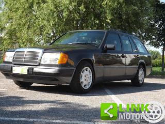 Mercedes Benz 250 Td Turbo  In Discrete Condizioni Di Carrozzeria 