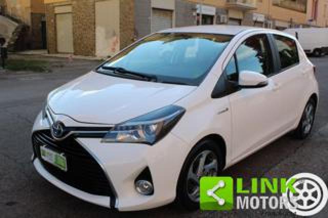 Toyota Yaris 1.5 Hybrid 5 Porte Active Cambio Automatico 