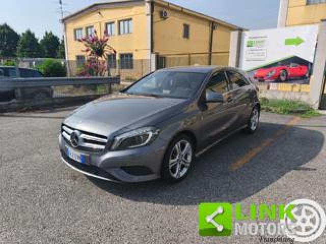Mercedes Benz A 180 Premium 