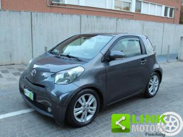 Toyota Iq 1.3 Executive/keyless /clima Aut/scarico Sport 