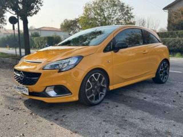 Opel Corsa 1.6 Turbo Coupé Opc 