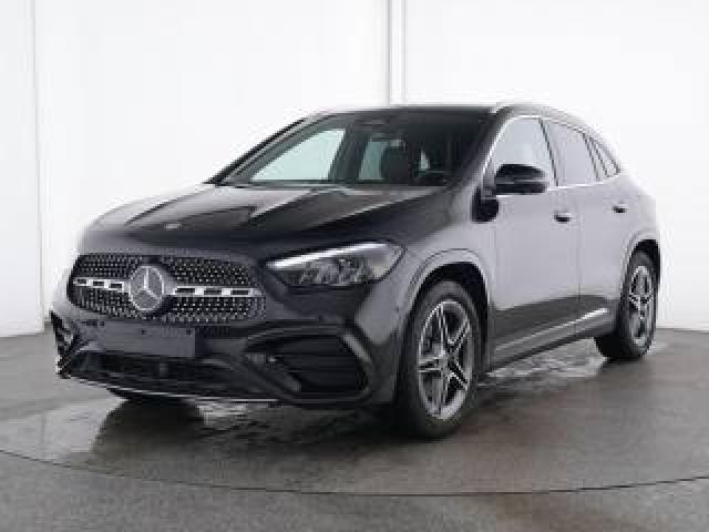 Mercedes Benz Gla 180 Automatic Amg Line Premium 