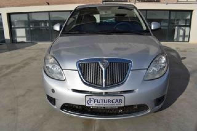 Lancia Ypsilon 1.2 69 Cv Diva 