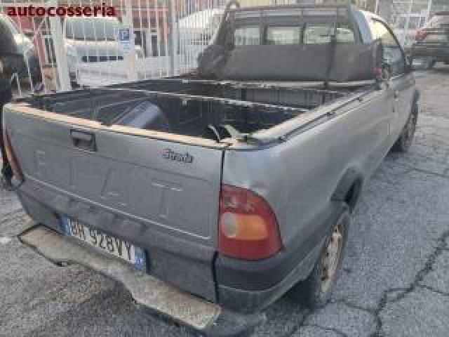 Fiat Strada 1.7 Td 
