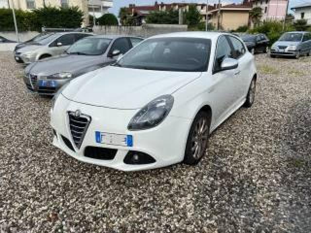 Alfa Romeo Giulietta 1.4 Turbo Multiair Distinctive 