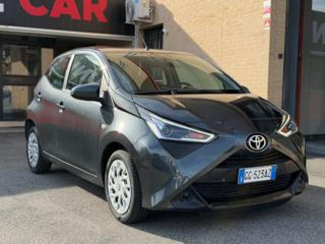 Toyota Aygo Connect 1.0 72 Cv X-Play Mmt 
