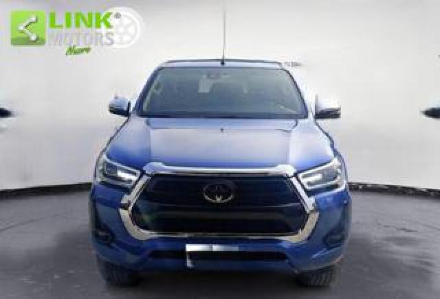 Toyota Hilux 2.4 D-4d A/t 4wd 4 Porte Double Cab Executive 