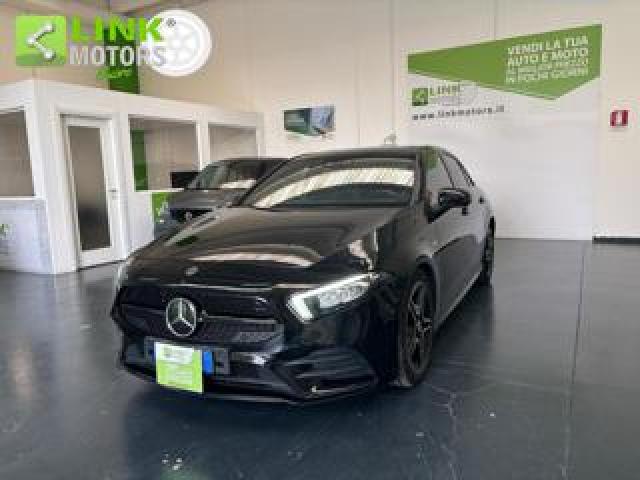 Mercedes Benz A 200 D Night Edition Premium 
