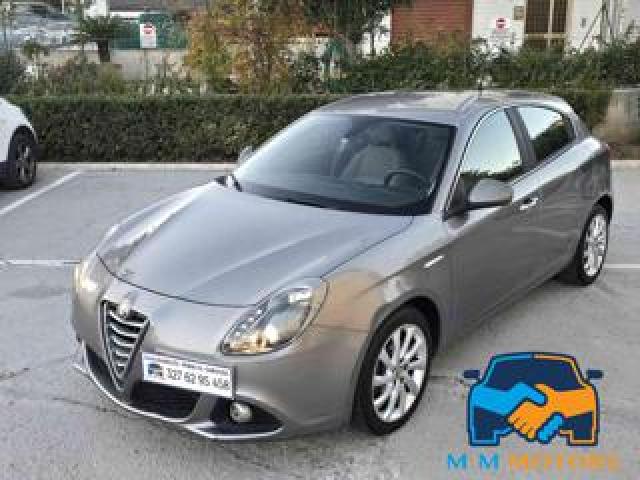 Alfa Romeo Giulietta 1.6 Jtdm-2 105 Cv Distinctive 