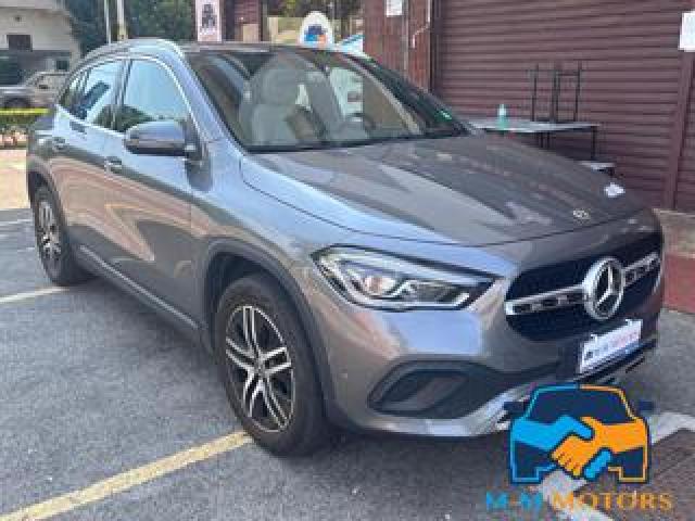 Mercedes Benz