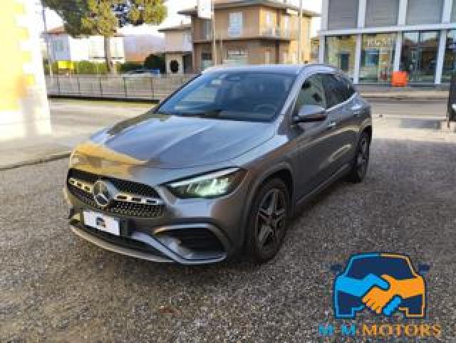 Mercedes Benz Gla 200 Automatic Amg Line Premium 