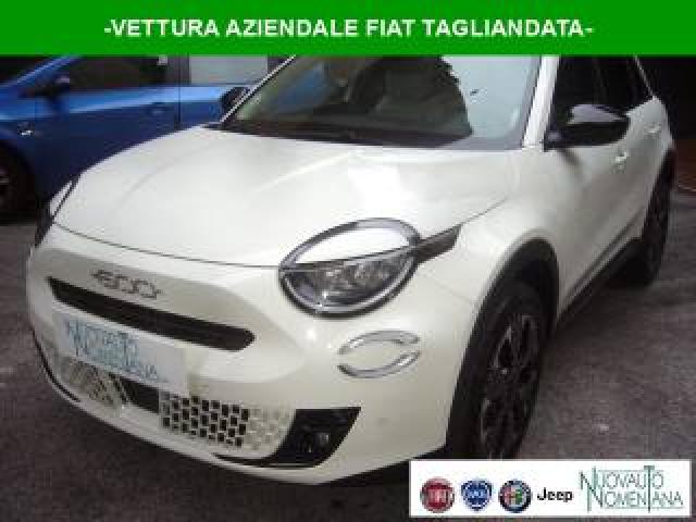 Fiat 600 Hybrid 110cv Dct6 Mhev La Prima Navi E Telecamera 
