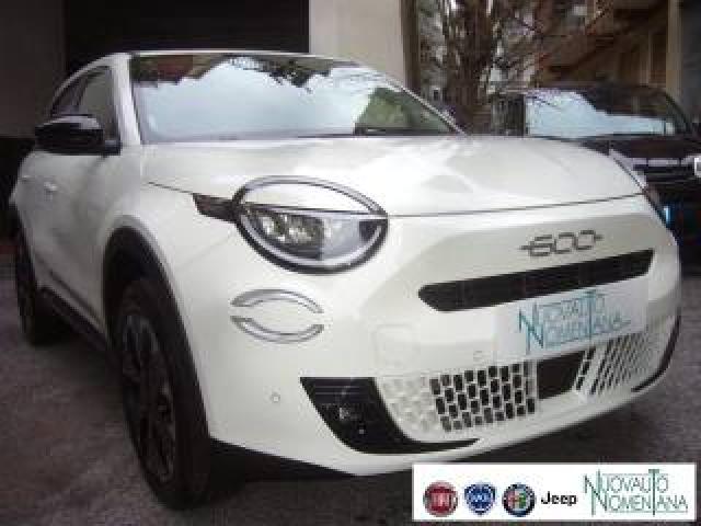 Fiat 600 Hybrid 110cv Dct6 Mhev La Prima Navi E Telecamera 