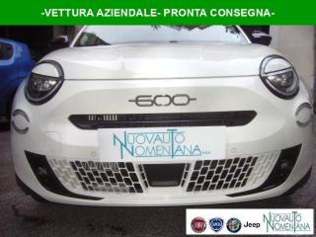 Fiat 600 Hybrid 110cv Dct6 Mhev La Prima Navi E Telecamera 