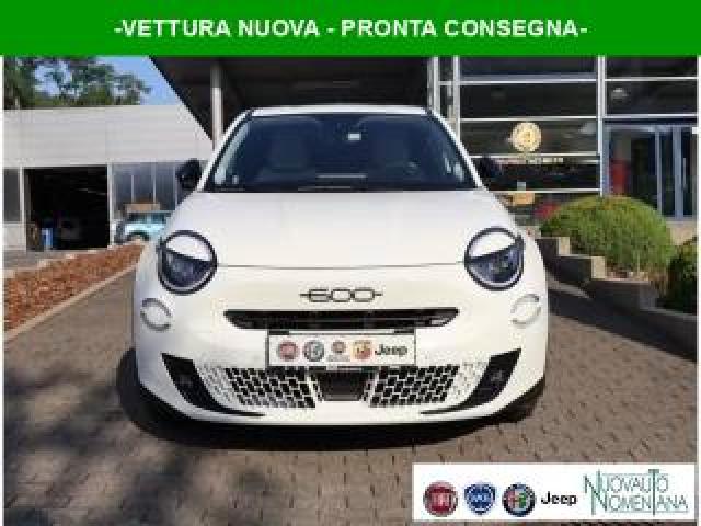 Fiat 600 Hybrid 110cv Dct6 Mhev La Prima Navi Auto Nuova 