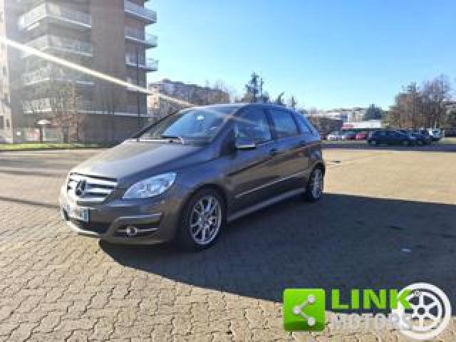 Mercedes Benz B 200 Cdi Premium 