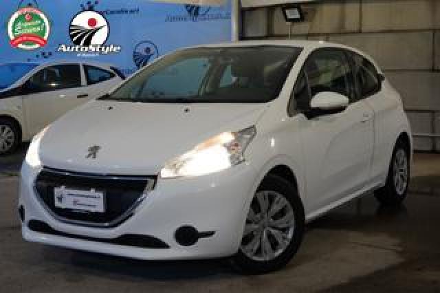 Peugeot 208 1.4 8v Hdi 68cv 3p. Active 