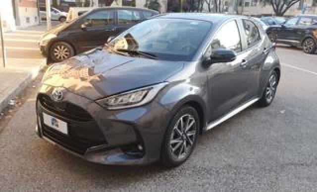 Toyota Yaris 1.5 Hybrid 5 Porte Lounge 