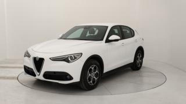 Alfa Romeo Stelvio 2.2 T Business Q4 190cv Auto 