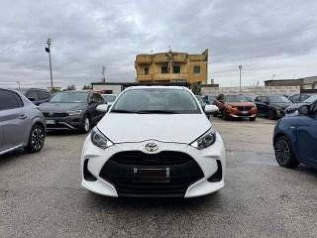 Toyota Yaris 1.5 Hybrid 5 Porte Active 