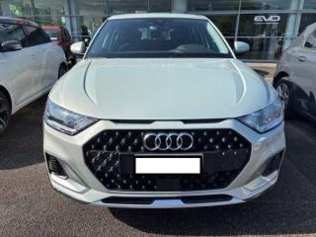 Audi A1 Allstreet 30 Tfsi Identity Contrast 