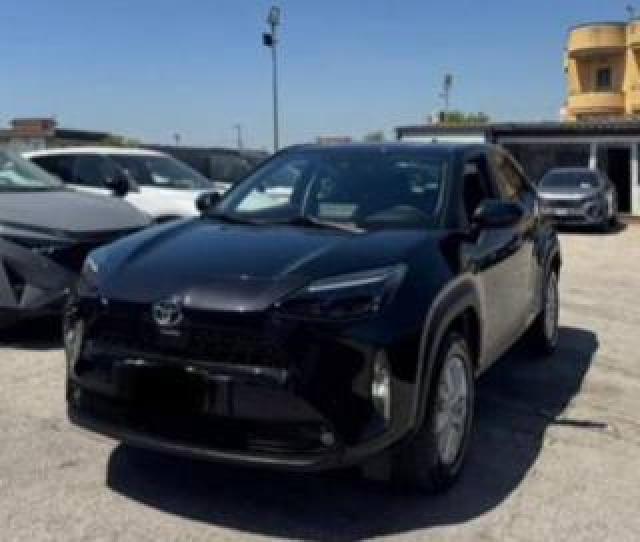 Toyota Yaris Cross 1.5 Hybrid 5p. E-Cvt Awd-I Business 