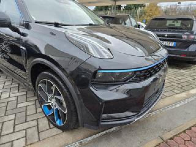 Lynk & Co 01 Phev 