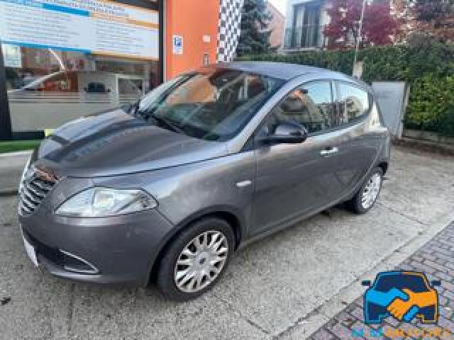 Lancia Ypsilon 1.2 Gold 1proprietario Neo Pat. 