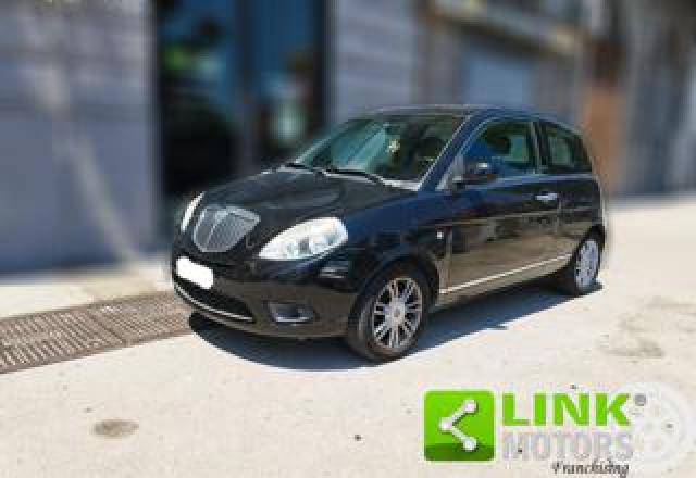 Lancia Ypsilon 1.2 69 Cv Platinum - Imp. Gpl - Garanzia 12 Mesi 