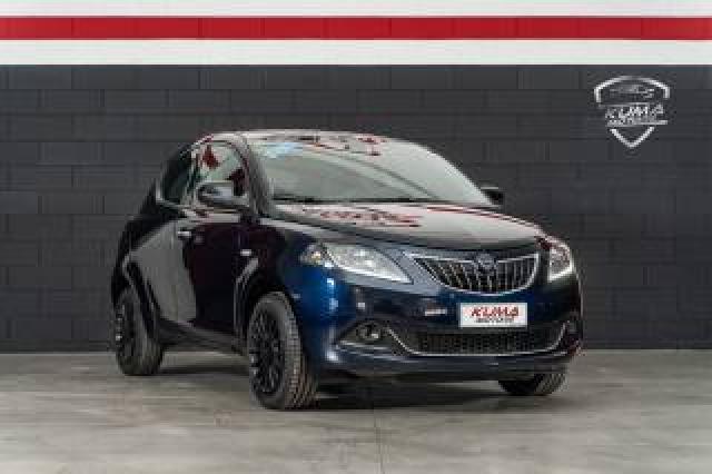 Lancia Ypsilon 1.0 Hybrid Firefly 70cv S&s Silver 