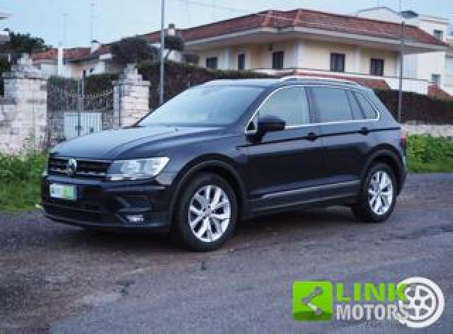 Volkswagen Tiguan 2.0 Tdi Scr Dsg Business Bluemotion 