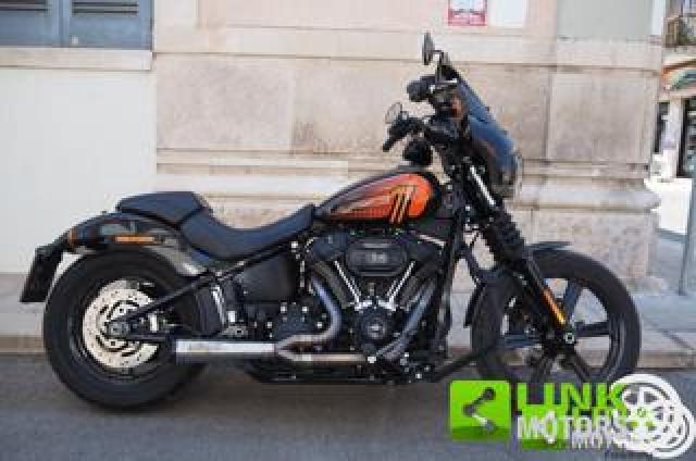 Harley Davidson Softail Street Bob 1868 