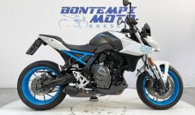 Suzuki Gsx-8s 2023 - Solo 10000 Km !!!  