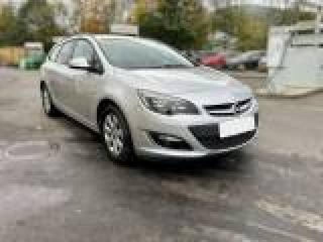 Opel Astra 1.4 Turbo 140cv 