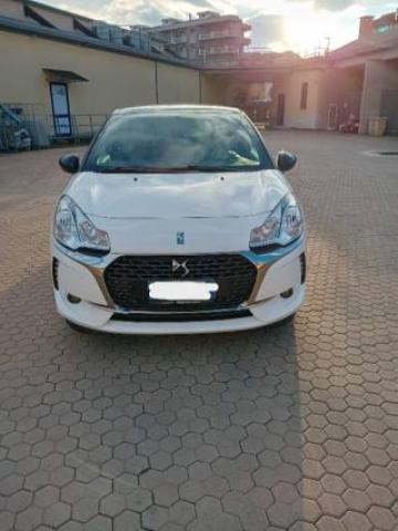 Ds Automobiles Ds 3 Bluehdi 