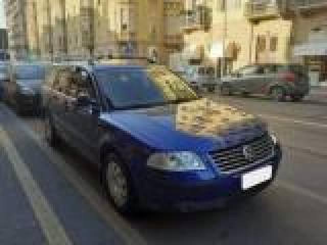 Volkswagen Passat 1.9 Tdi/130cv Cat Var. 4m. C.line 