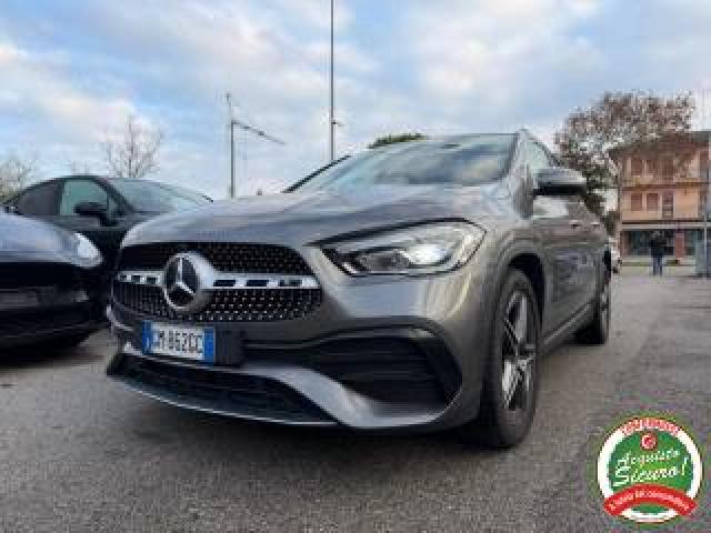 Mercedes Benz Gla 180 D Automatic Premium 