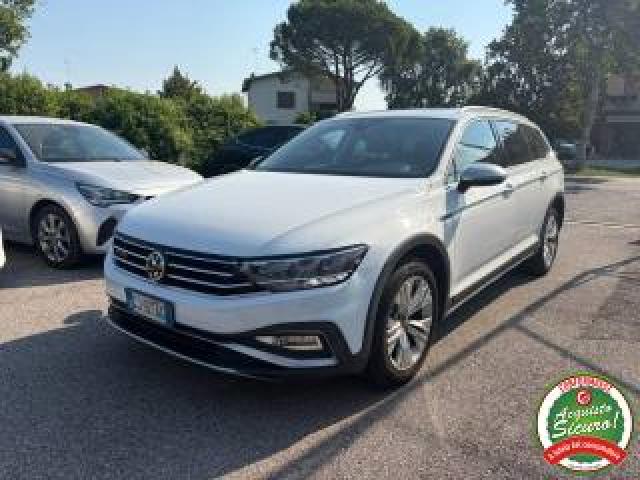 Volkswagen Passat Alltrack 2.0 Tdi Scr  Dsg Business 