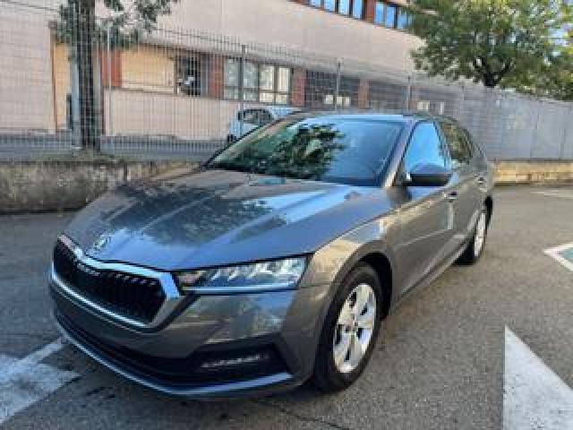 Skoda Octavia 2.0 Tdi Evo Scr Dsg Wagon Executive 