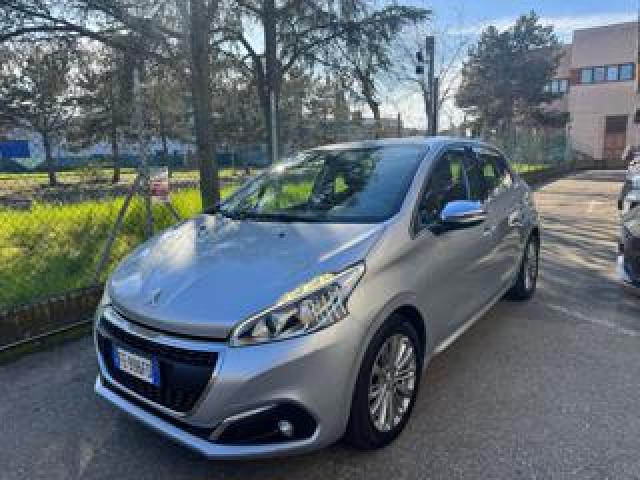 Peugeot 208 Puretech 82cv  5 Porte Allure + Retroc. 