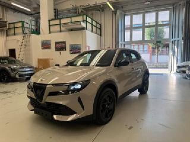 Alfa Romeo Junior 1.2 136 Cv Hybrid 
