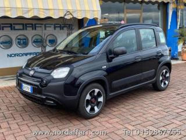 Fiat Panda 1.0 Firefly S&s Hybrid City Cross Neopatentato 
