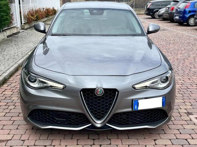 Alfa Romeo Giulia 