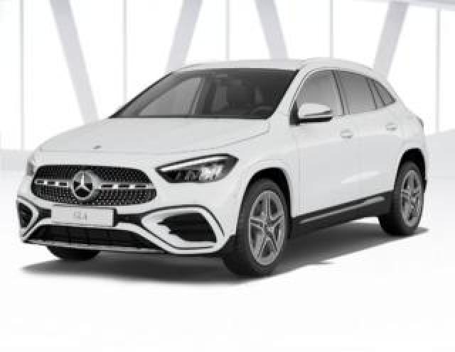 Mercedes Benz Gla 180 Automatic Amg Line Premium 