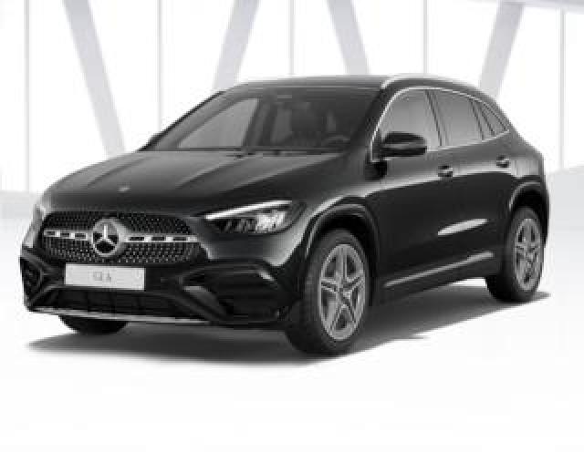 Mercedes Benz Gla 180 Automatic Amg Line Premium 
