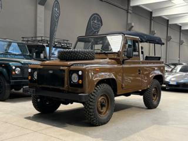 Land Rover Defender 90 Diesel Soft-Top 
