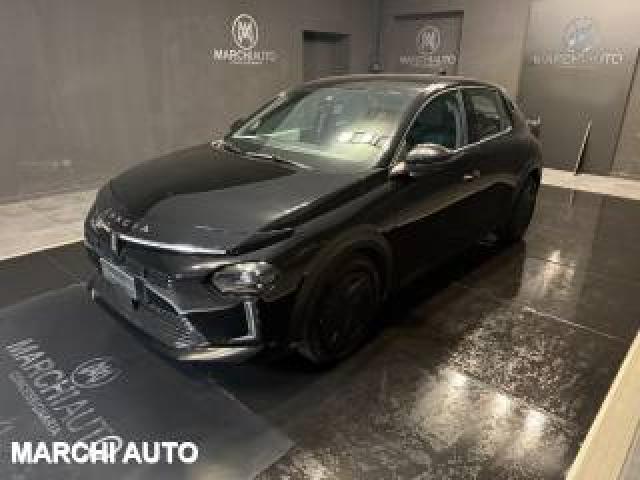 Lancia Ypsilon Hybrid E-Dct 